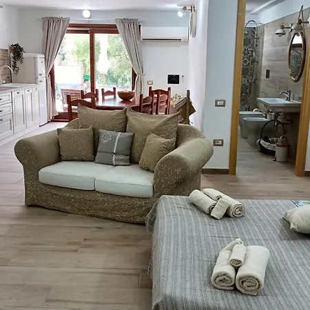 Taverna Andrea, Residenza Privata Lejlighed Gonnesa
